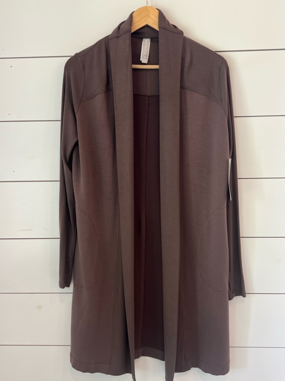 NWT Athleta Canopy Wrap‎ in Nirvana- Brown
